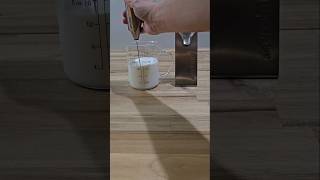 Aerolatte Handheld Milk Frother [upl. by Bryan576]